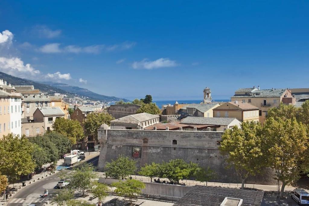 Pepites Bastiaises Piazza D'A Appartement Roof Top Vue Mer Bastia  Buitenkant foto